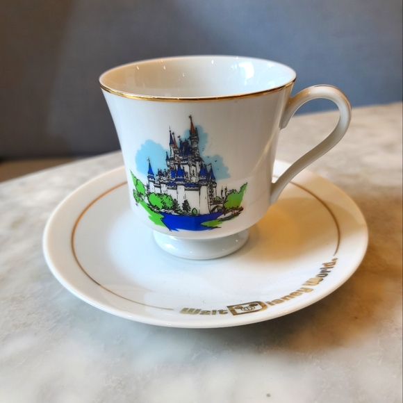 Disney World Vintage Teacup Set, EUC - Picture 1 of 3